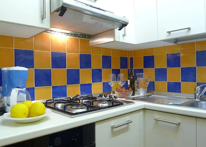 公寓 芙拉巴托洛梅奥酒店 *