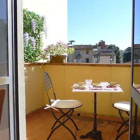 Apartament Fra Bartolomeo