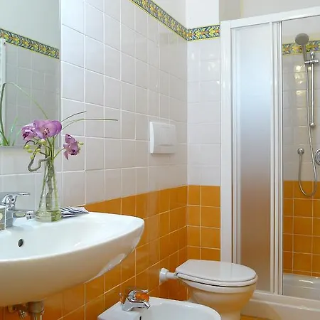 Apartament Fra Bartolomeo *